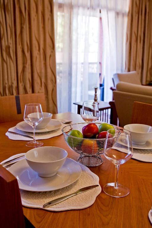 Gemsuites Serviced Apartments State House Nairobi Bilik gambar